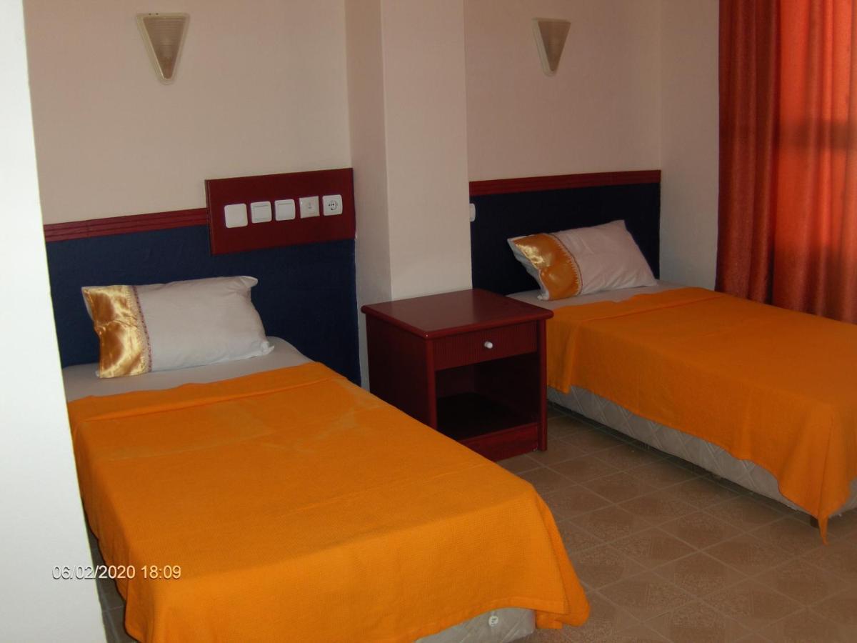 Odessa Otel アブサルア エクステリア 写真