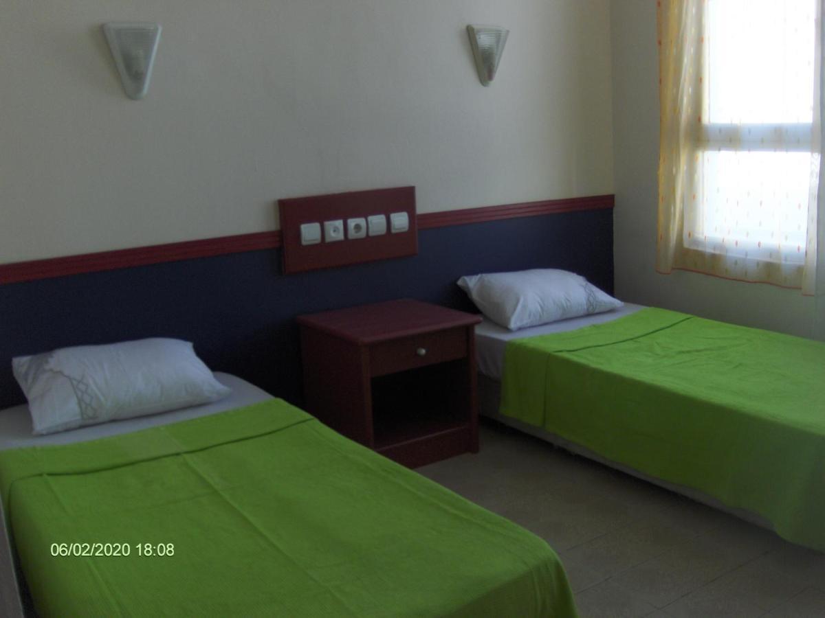 Odessa Otel アブサルア エクステリア 写真